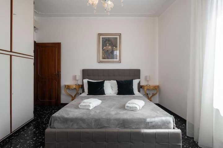 Ca’ Pesaro rooftop terrace apartment. Venecia Exterior foto